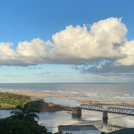 Illovo Beach Inn Аманцимтоти Екстериор снимка