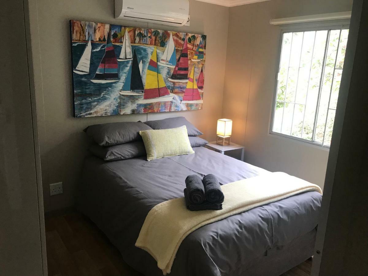 Illovo Beach Inn Аманцимтоти Екстериор снимка